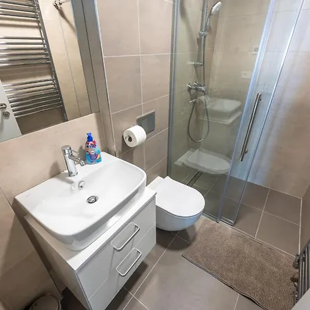 Seifertova Apartmán *