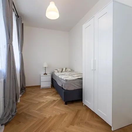 Apartmán Seifertova *