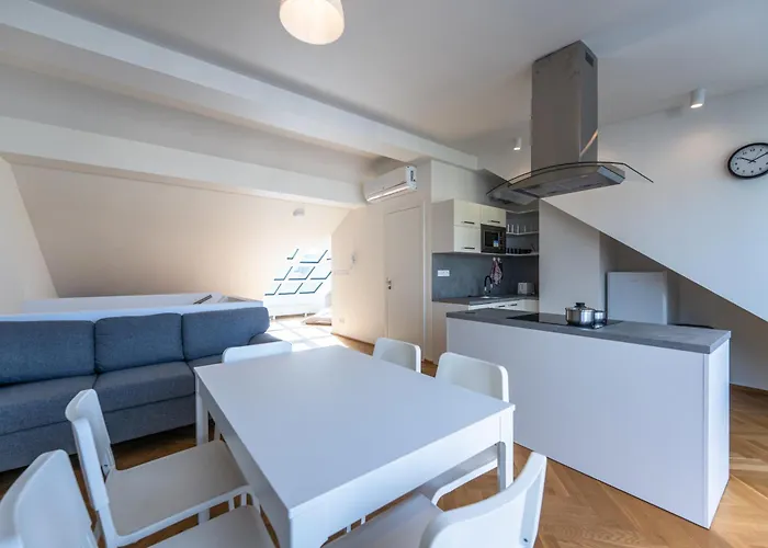 Seifertova Appartement Praag