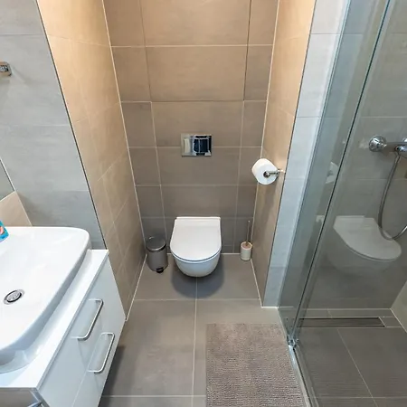 Seifertova Апартаменты