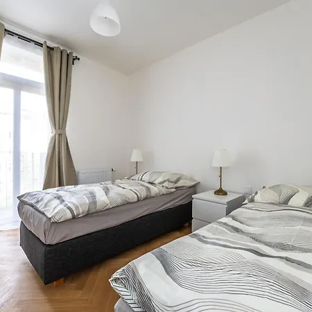 Apartment Seifertova Prag