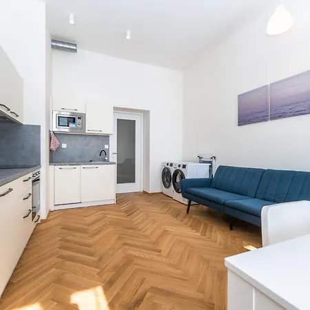 Apartment Seifertova *