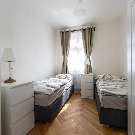 Apartment Seifertova Prag